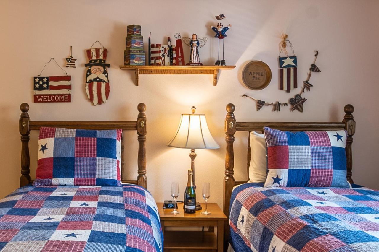 Apples Bed And Breakfast Inn Velké Medvědí jezero Exteriér fotografie
